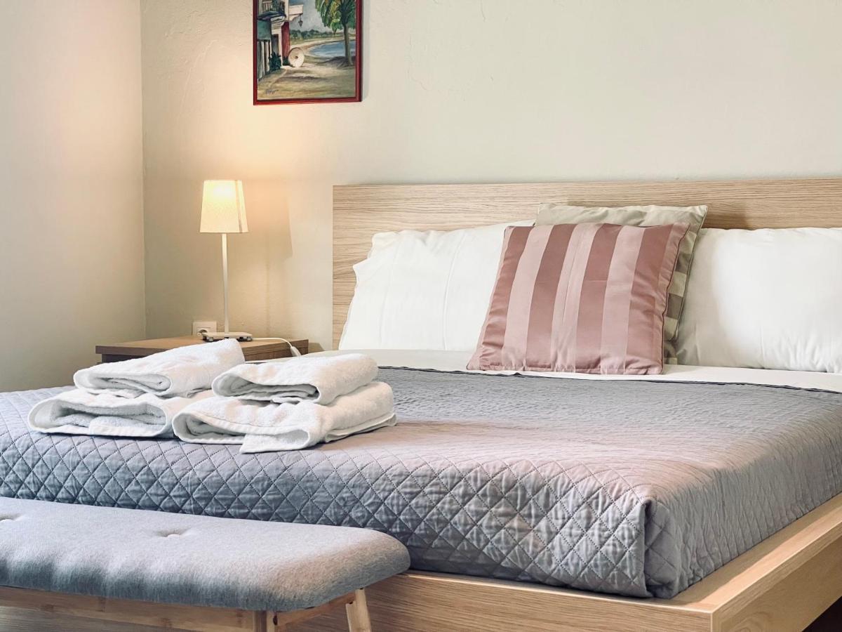 Kappa & Lamda Apartments โรดา ภายนอก รูปภาพ